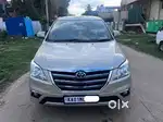 Toyota Innova 2.5 V 8 STR, 2014, Diesel