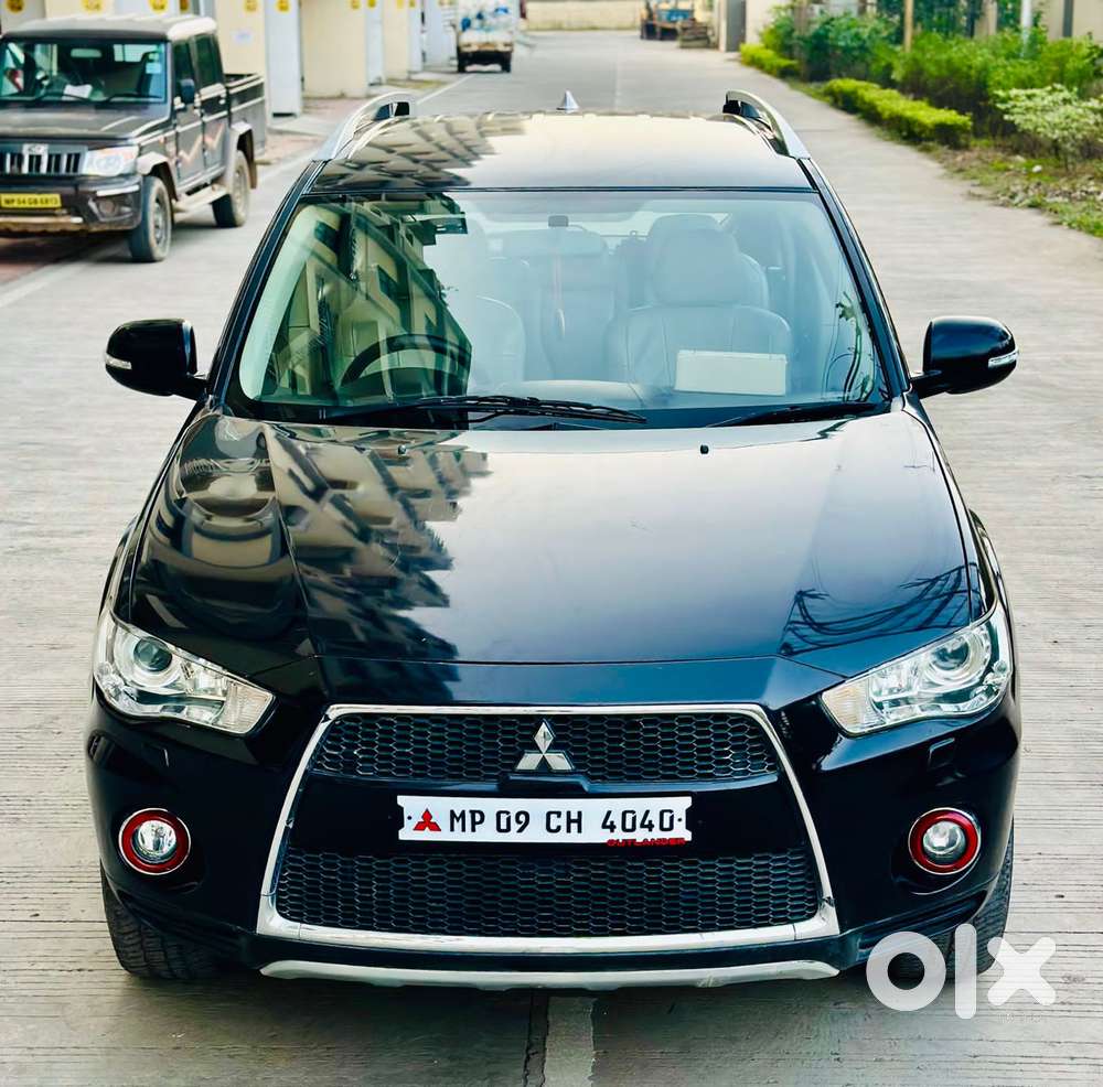 Mitsubishi Outlander 2.4 CVT, 2011, Petrol