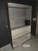 लाकडी रॅक विकणे आहे अर्जंट