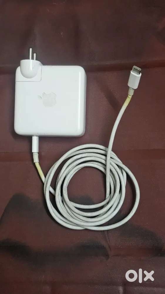 Apple Charger 67watt