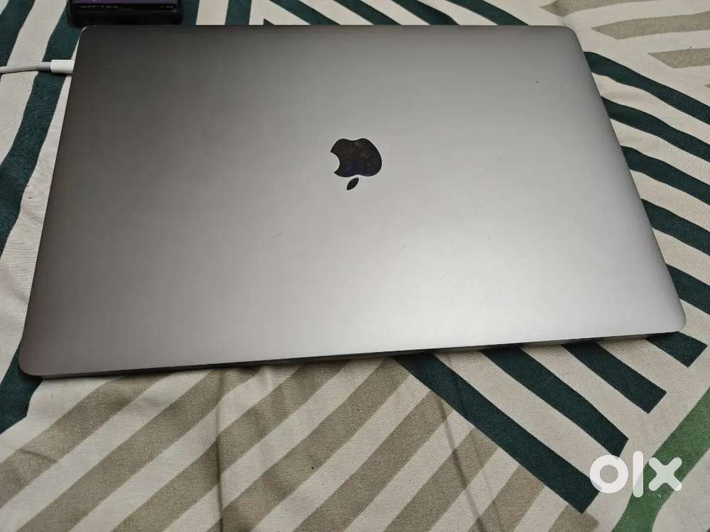 Macbook pro 2019 model