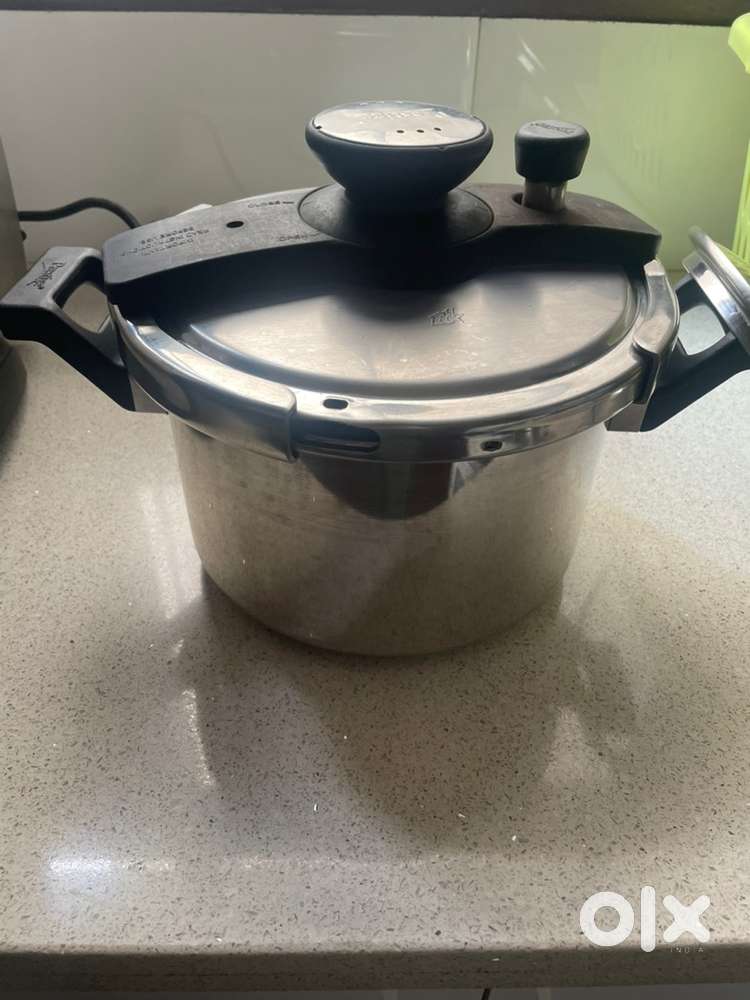 Prestige Stainless steel pressure cooker 5 ltr