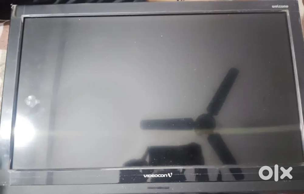 Tv 32inch mint condition ma hai