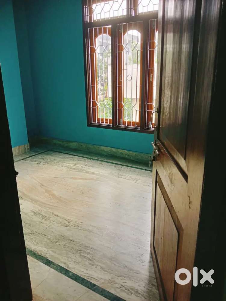 Need a female roommate..One room available.