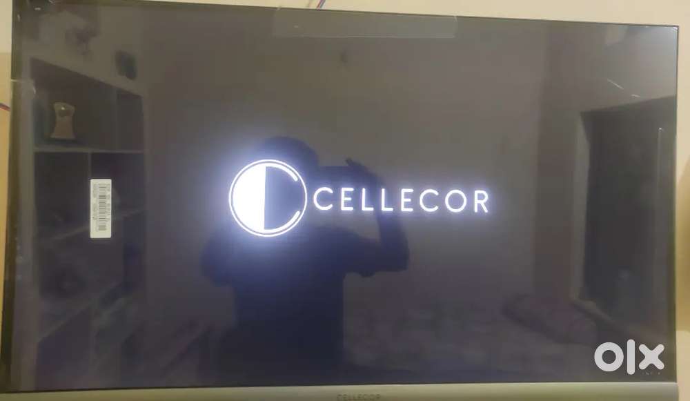 CELLECOR LED  TV 32 inch ( smart Tv )