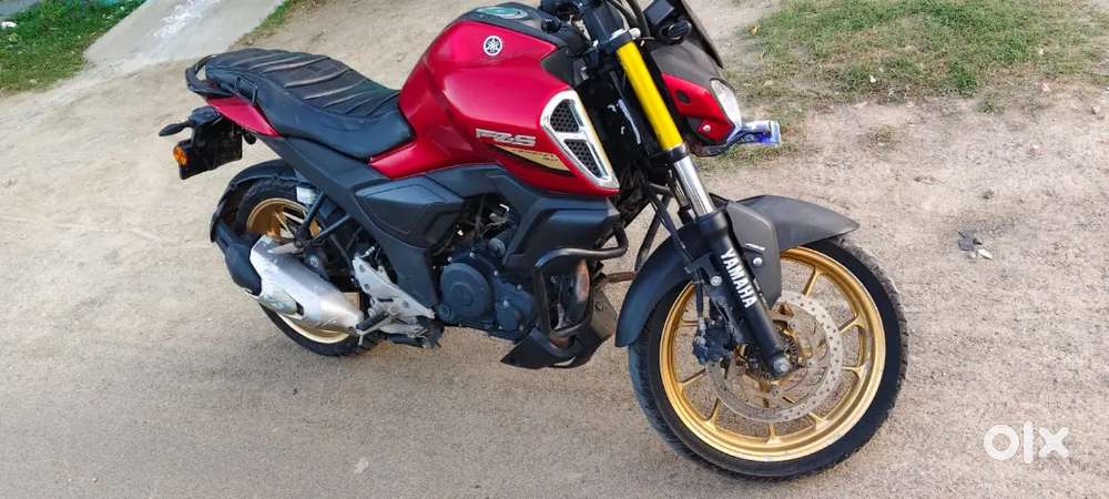 YAMAHA FZ V3 SPL EDITION
