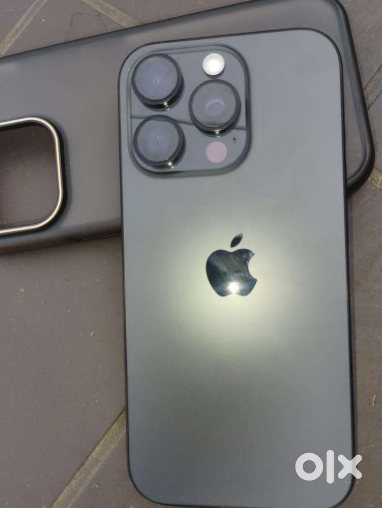 Iphone 16 pro black colour U.S Varient