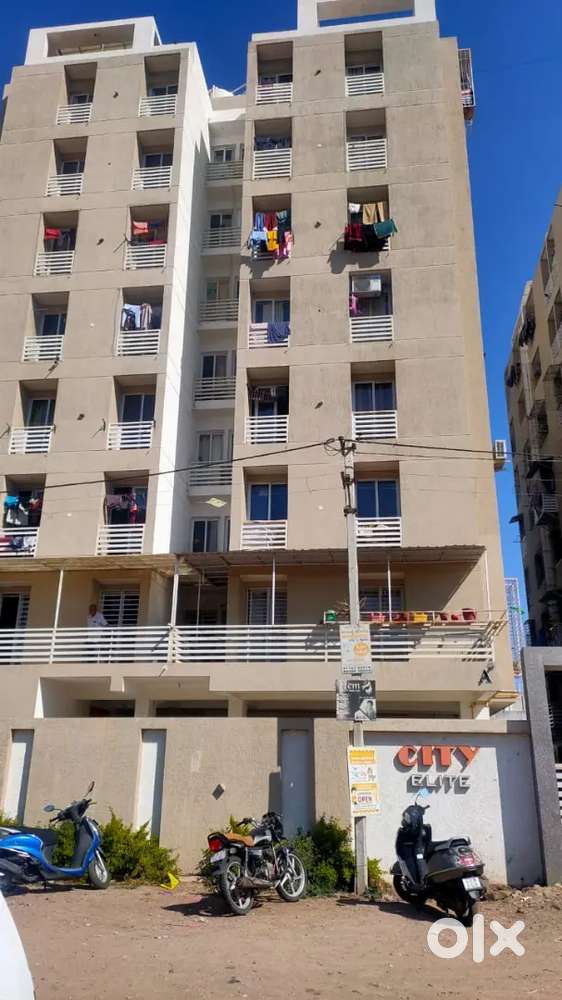 Fully furniture flat for sale