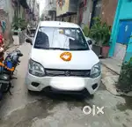 Uber  me chalane ka liye driver ki jarurat ha