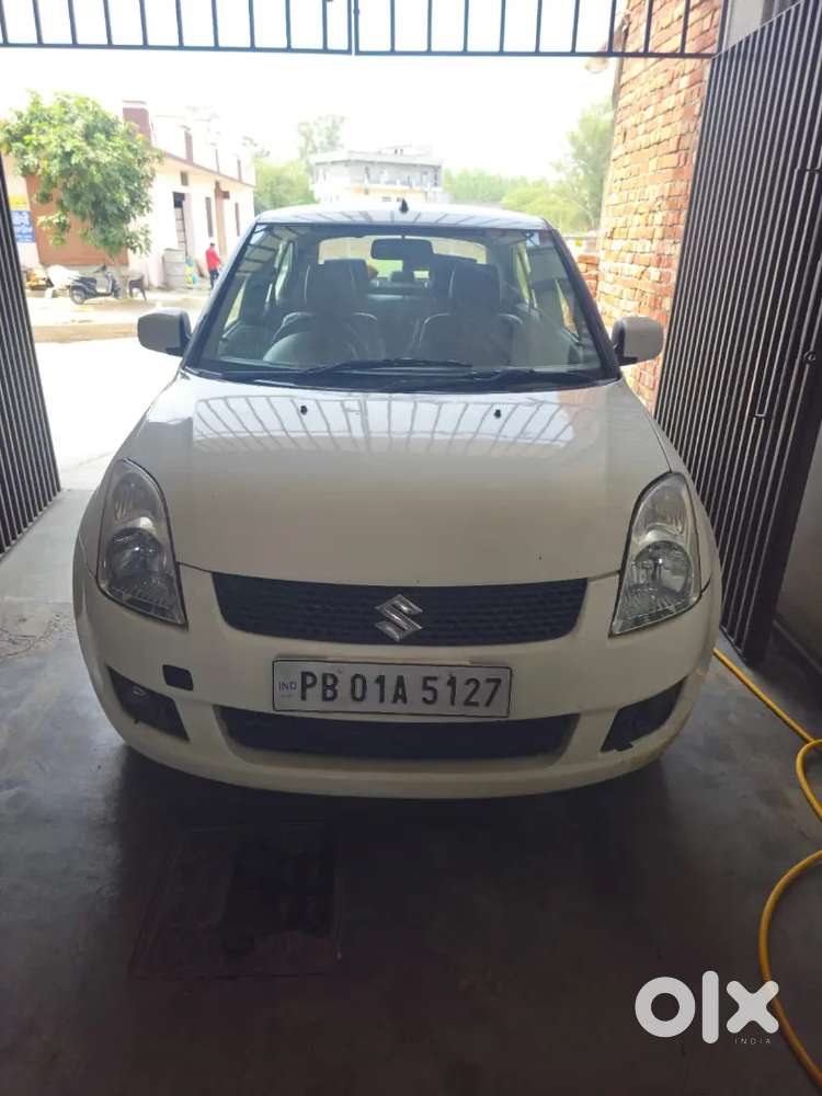 Maruti Suzuki Dzire 2015