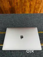 MacBook Pro (i9,15-inch, 2019,16/512)