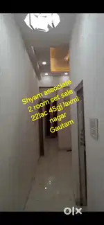 2 room sale 22lac 3rd floor laxmi nagar delhi near by v3s mall
