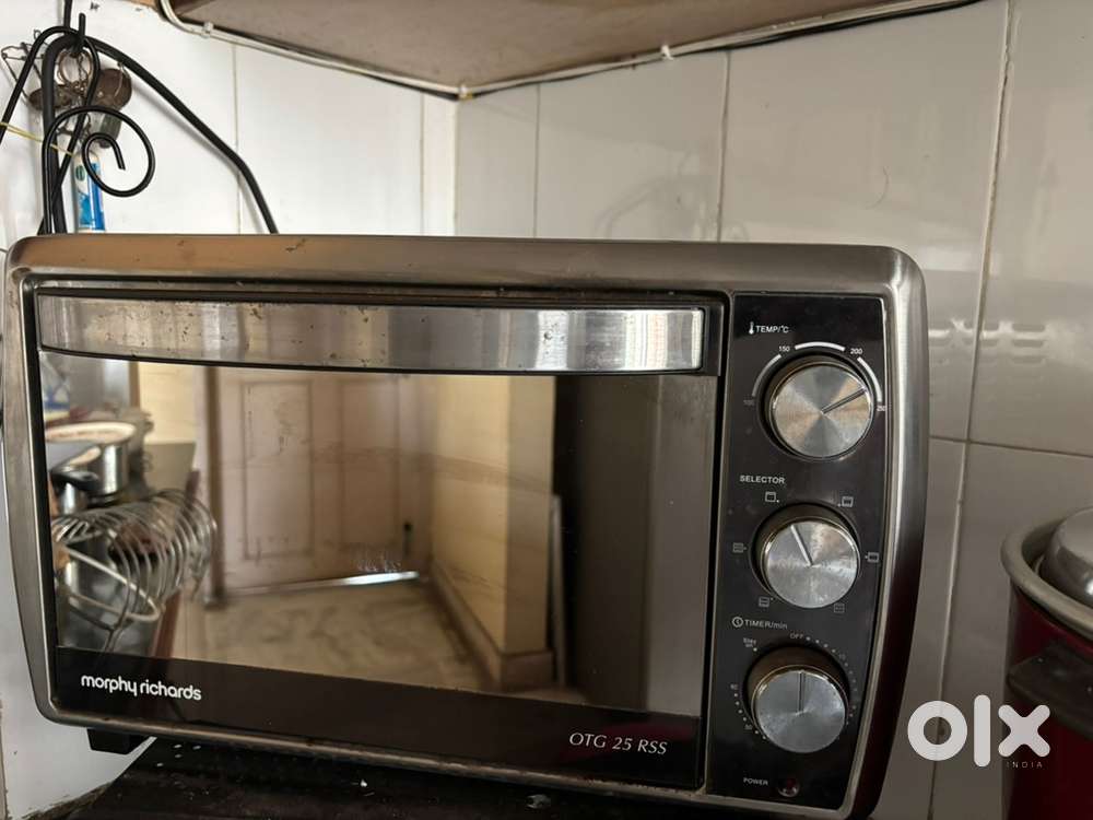 Good working condition Morphy Richards- OTG 25 RSS
