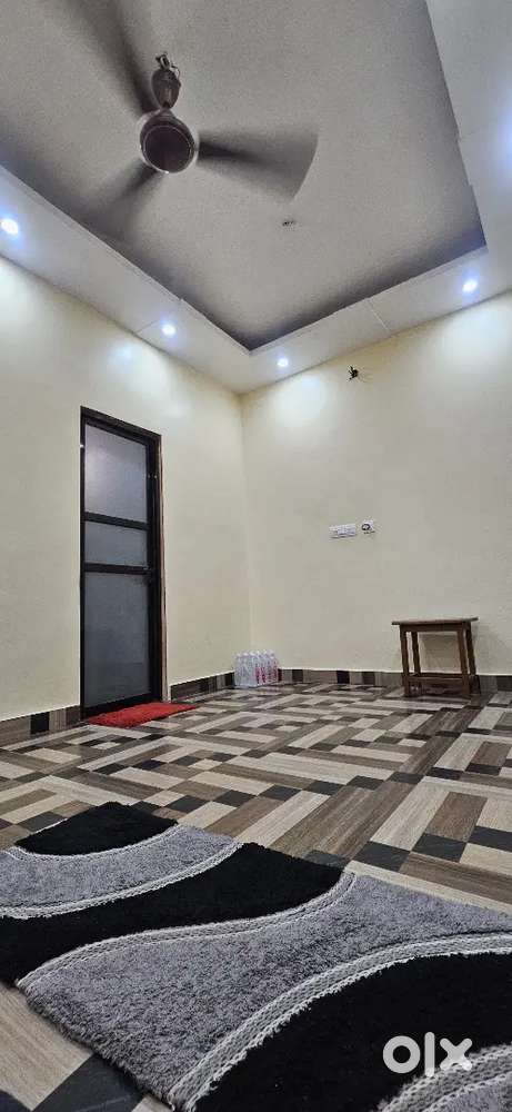 Room available only for girls & students