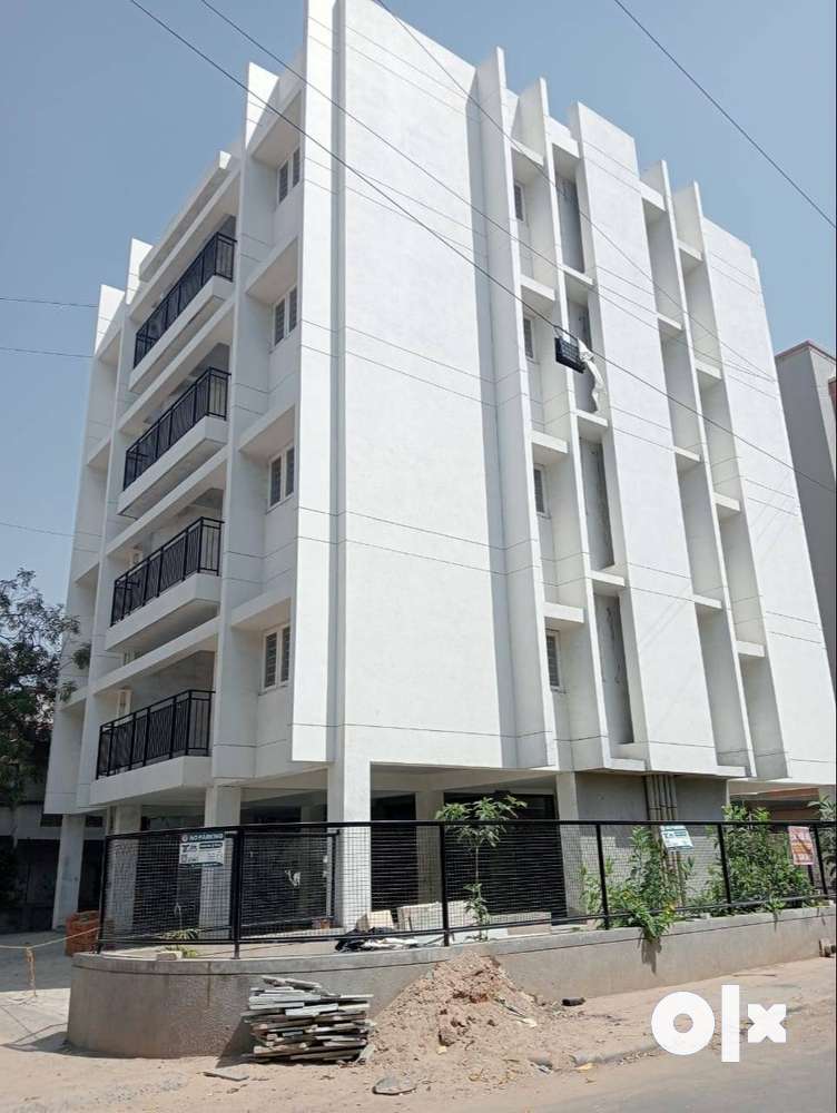 4 floor aprtmant for sell,Plot area 385 sq.yd. net,SBI Lane, Vastrapur