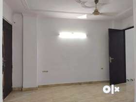 1bhk builder floor for sale in Devli khanpur. Loan facility available 80%. very good location.Near -...