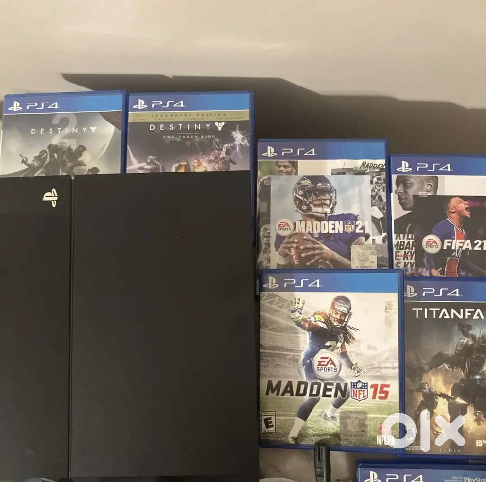 Sony PlayStation 4 500GB PS4 Works 100 ! Controller 12 Games Cords