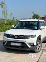 Maruti Suzuki Brezza 2022 Petrol smart hybrid 26500 Km Driven