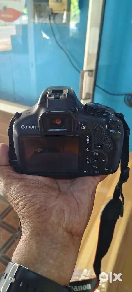 Canon DSLR EOS 1300D