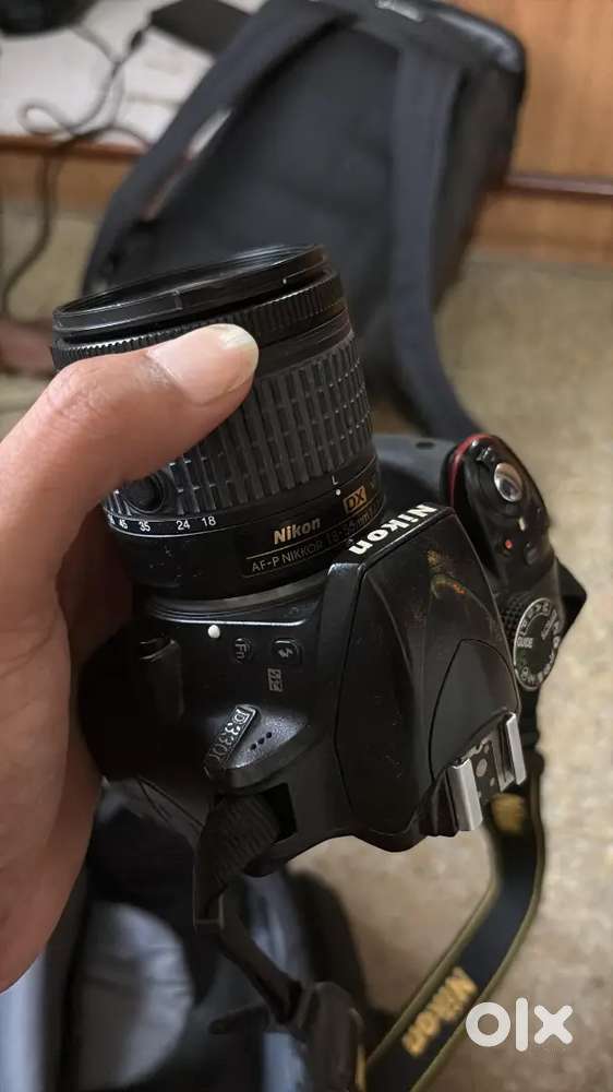 ₹33000 Nikon Camera and Lens
