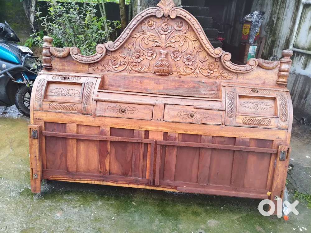 Double bed diwan for sale