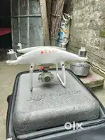 DJI  drone phantom 4 pro v2+