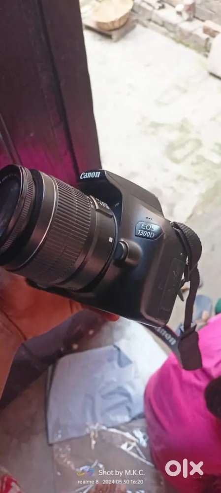 Canon EOS 1300d