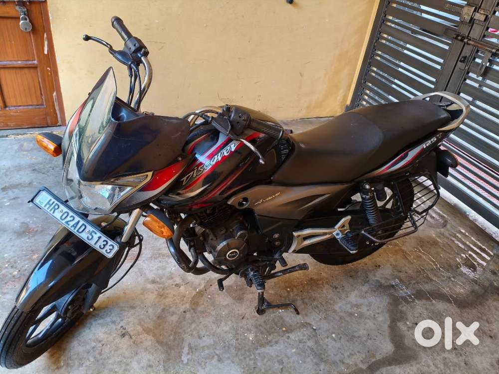 Well maintained Bajaj Discover 125 M Drum - Good Milage