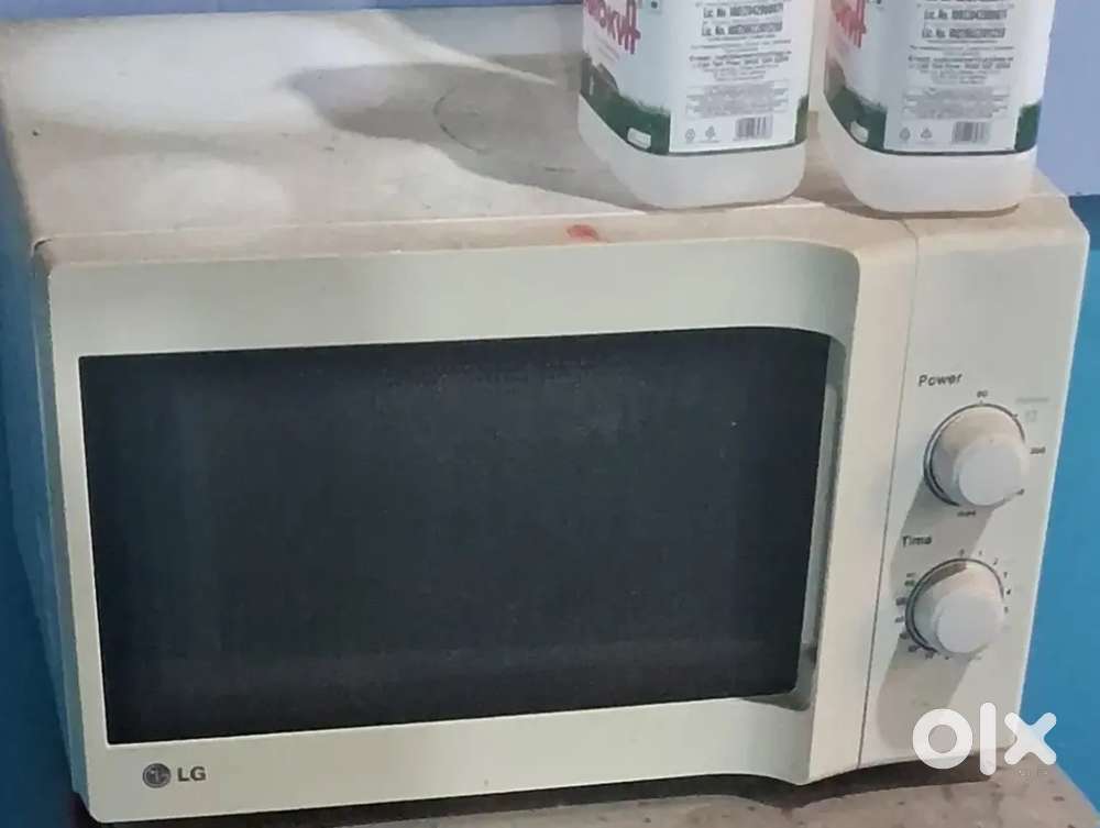 Microwave oven