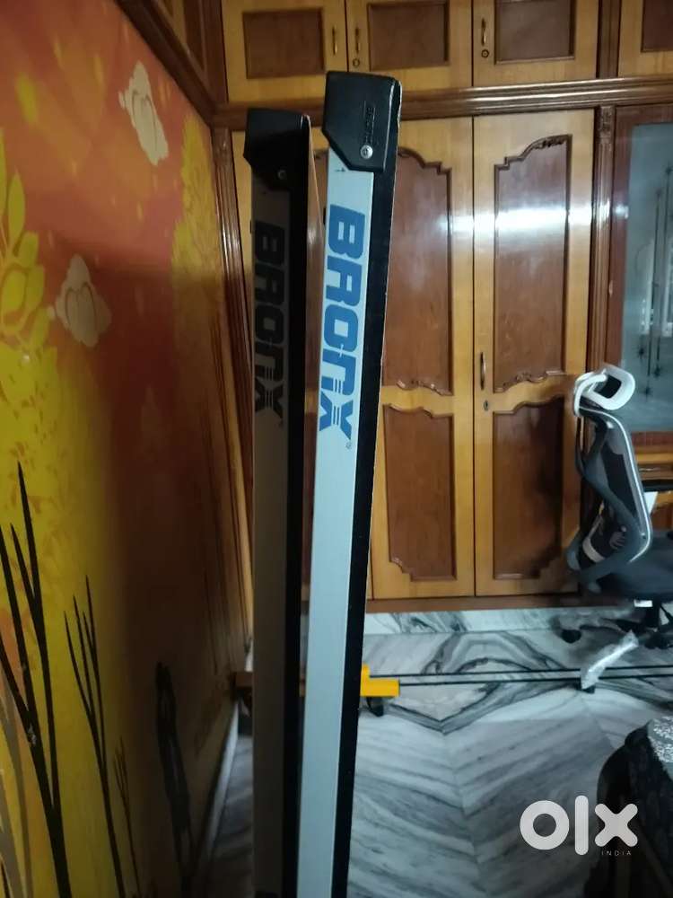 Bronx  big size T.T table