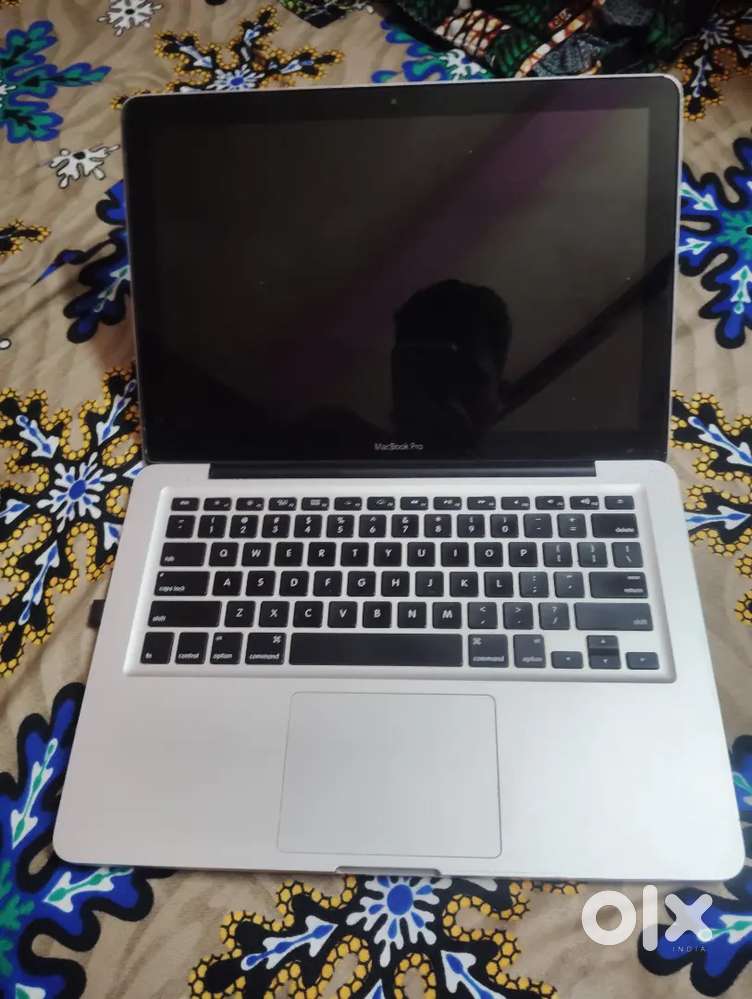 Apple Macbook