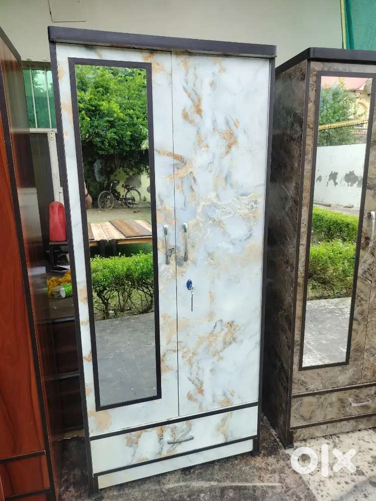 *Limited Period Offer*New wooden Almirah (66*30)