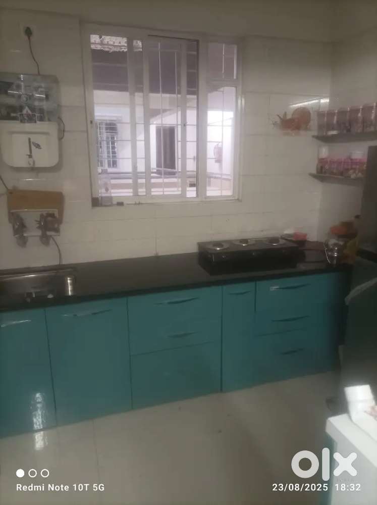 2bhk semi furnished in ravet dy Patil College available