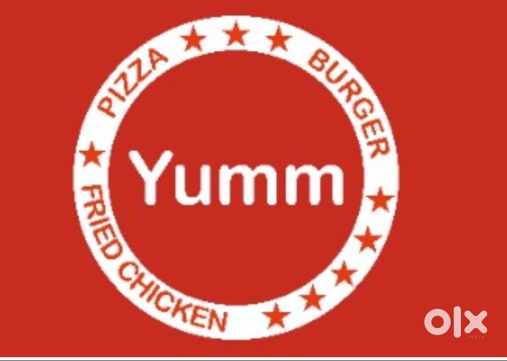 Restaurant team member