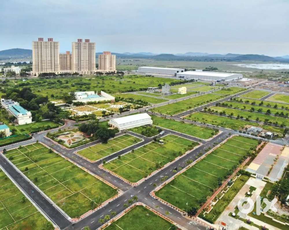 Ariyavur Othakadai --On road property