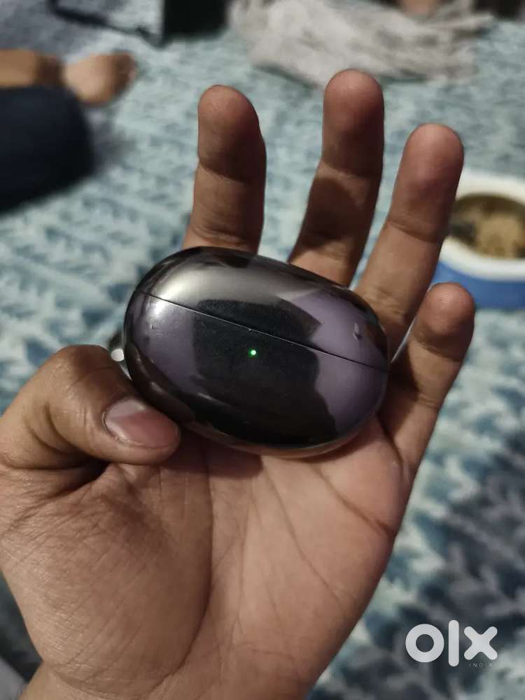 Realme buds air 6 pro charging case