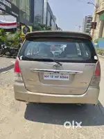 Toyota Innova 2004-2011 2.5 V Diesel 7-seater, 2011, Diesel
