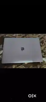 MacBook Pro A1990