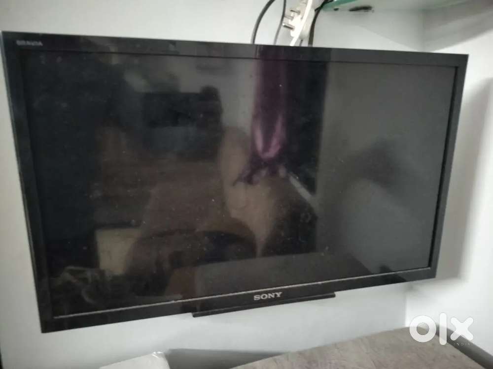 Sony Bravia 24 inc TV