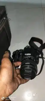 CANNON 200D
