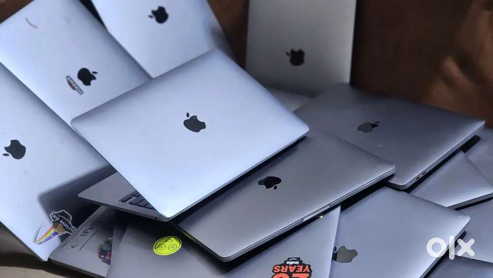 Apple Macbook Pro i5 16GB Ram 256gb Apple SSD 2020 Manufacturing