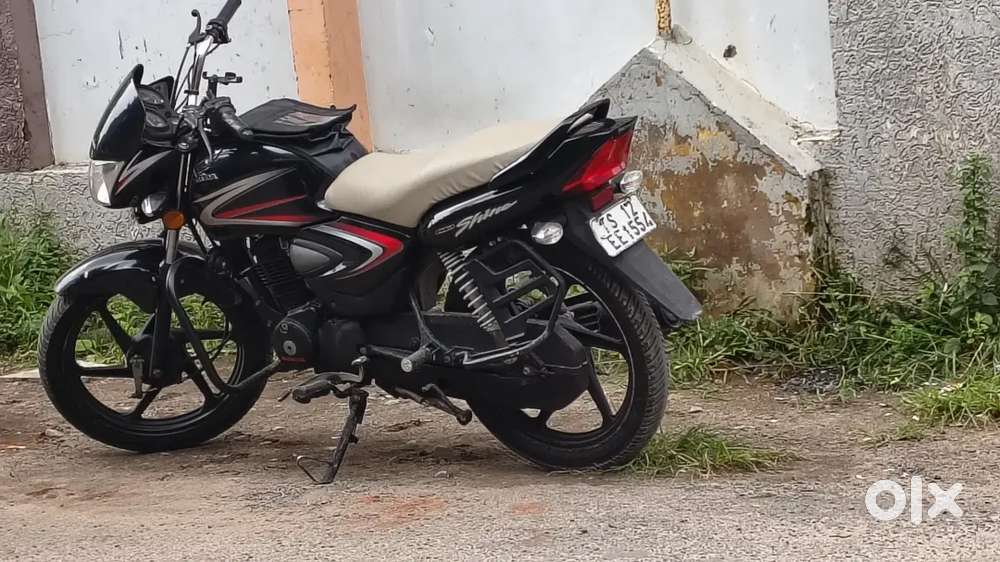 Honda shine bs4