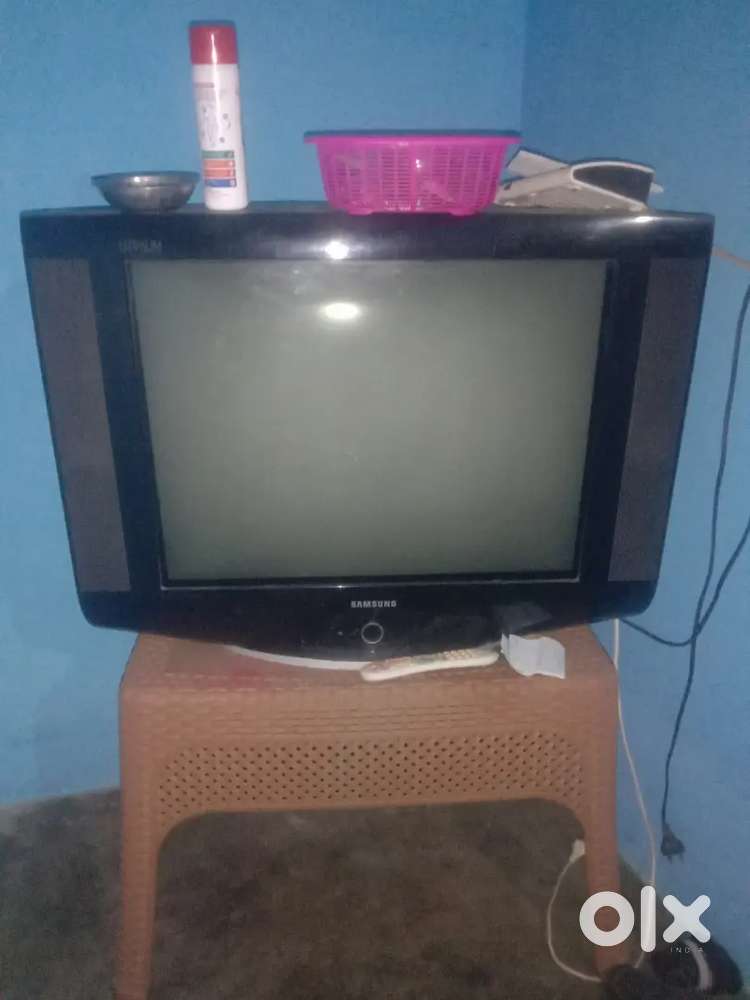 Samsang 32 inch crt tv and d2h