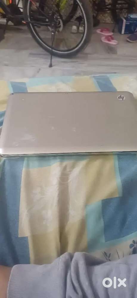 Hp laptop only 7500