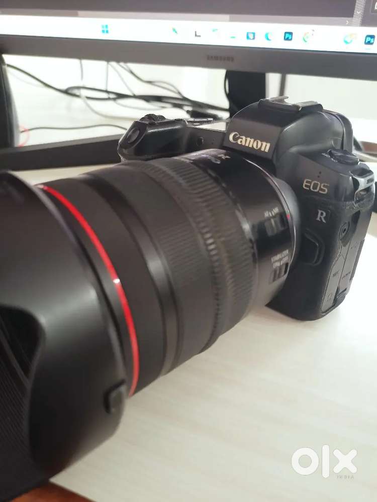 Canon EOS R