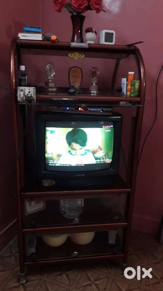 Glass wardrobe ³Tv Trolly 4 box with locks