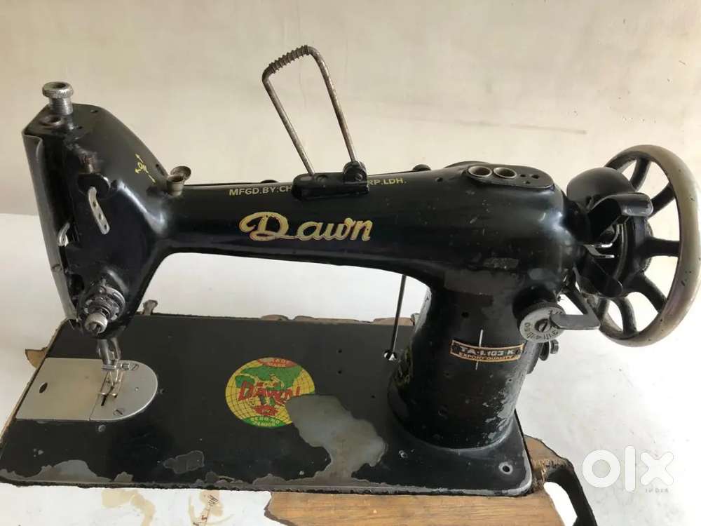 Dawn Sewing Machine