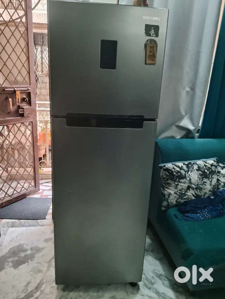 275 ltr samsung convertible fridge
