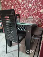 Dinning table with chairs
