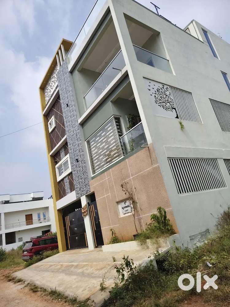 4 BHK individual duplex house for rent or lease in Vijay Nagar 4 th st